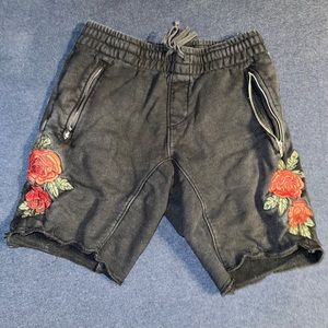 PacSun Sweatshorts Black With Red Roses Size Small
